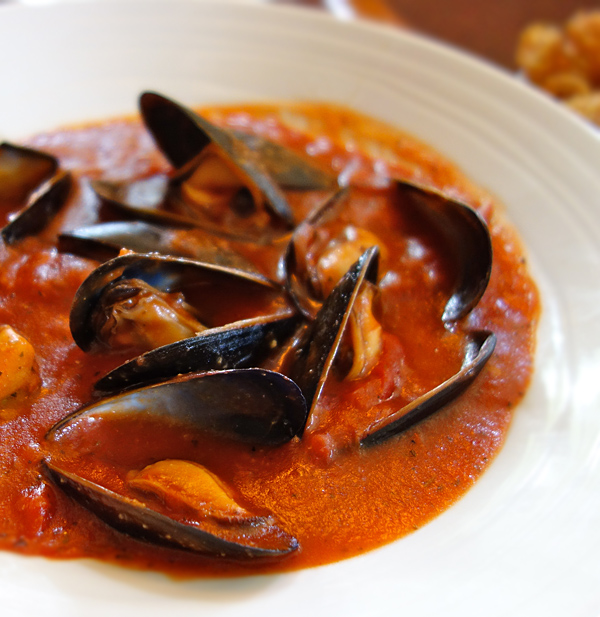 Mejillones a la Marinera Bodega Quitapenas Torremolinos